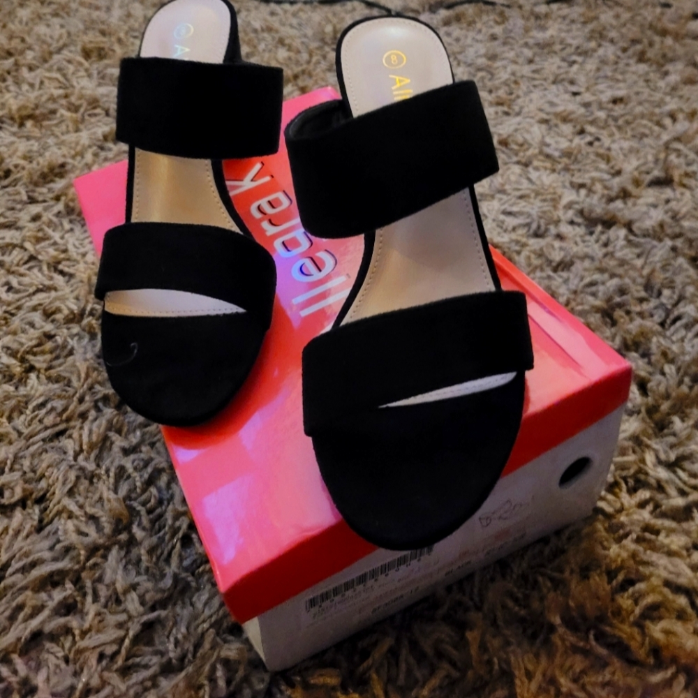 Allegra K open toed Block heels